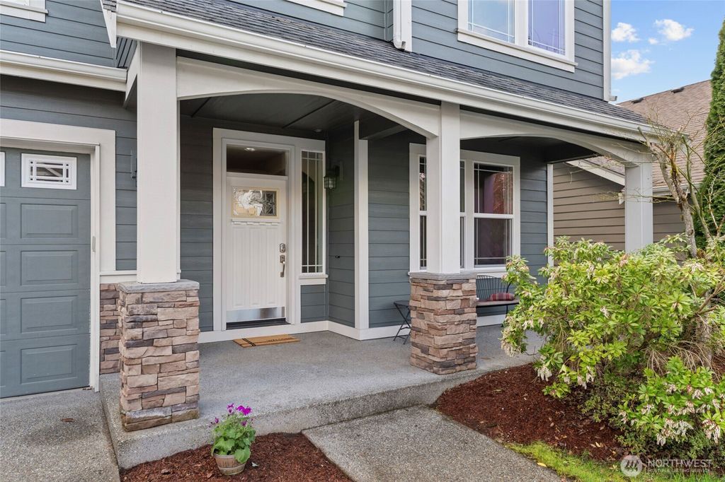 Photo of 2211 Lakwood Drive SE, Olympia, WA 98501 (MLS # 2500027)