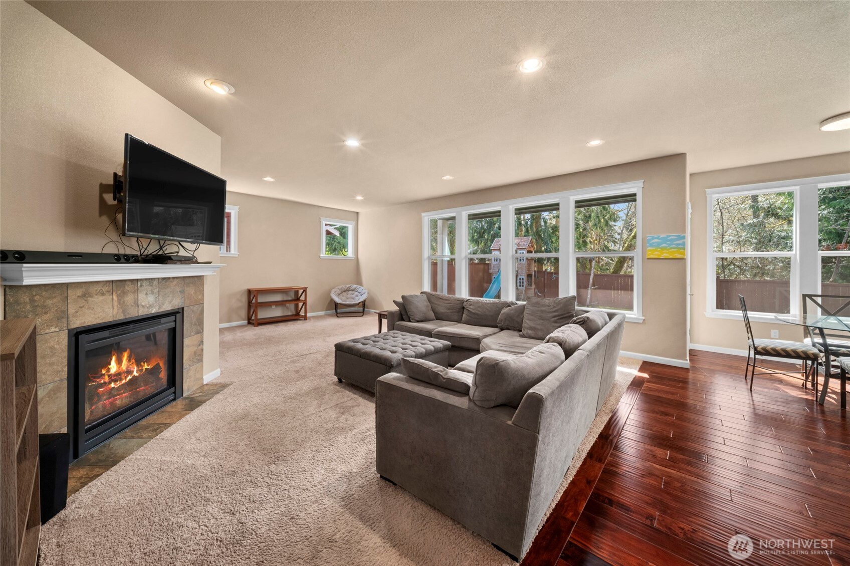 2211 Lakewood Drive SE