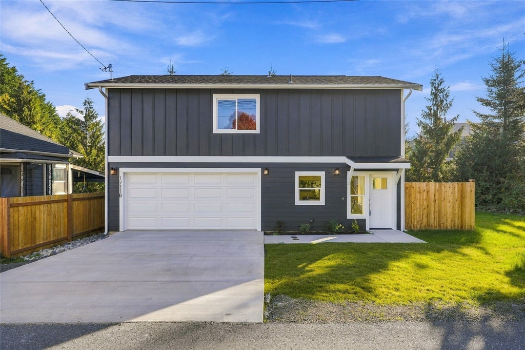 Photo of 1711 12th Street #B, Everett, WA 98201 (MLS # 2554381)