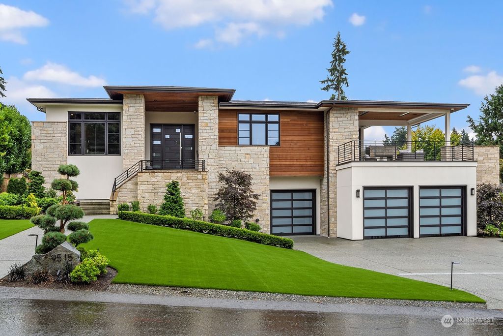 Photo of 9515 NE 30th Street, Clyde Hill, WA 98004 (MLS # 2158612)