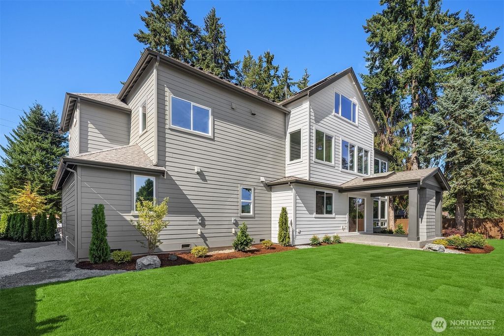 Photo of 7316 151st Avenue NE, Redmond, WA 98052 (MLS # 2419906)