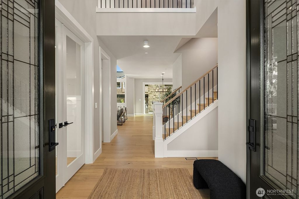 Photo of 7316 151st Avenue NE, Redmond, WA 98052 (MLS # 2419906)