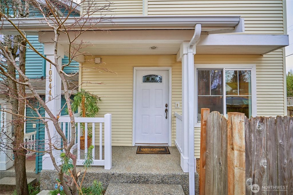 Photo of 10544 Stone Avenue N #B, Seattle, WA 98133 (MLS # 2340300)