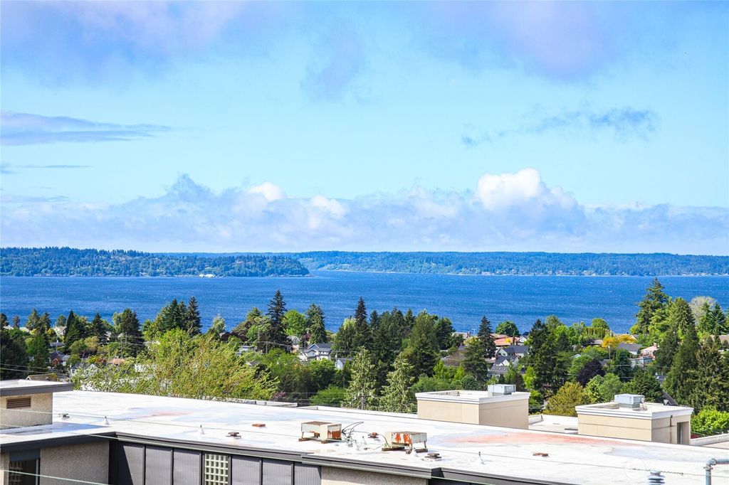 Photo of 4515 44th Avenue SW #A, Seattle, WA 98116 (MLS # 2386939)