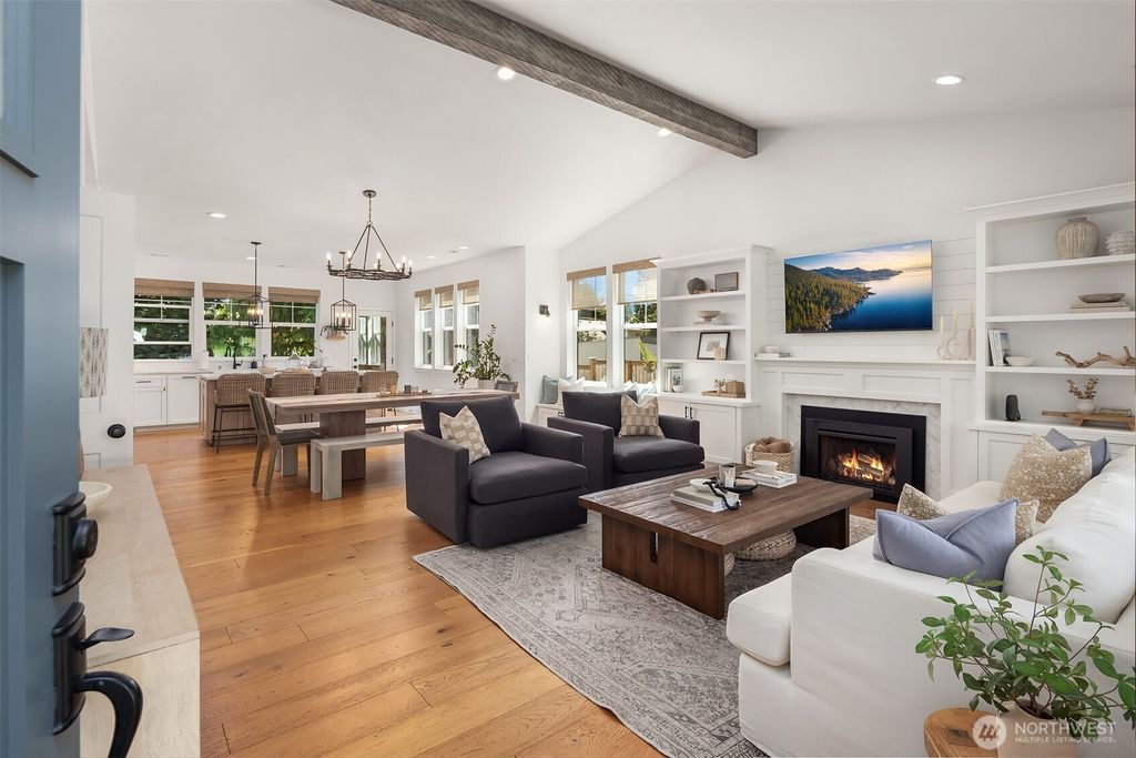 Photo of 5256 40th Avenue SW, Seattle, WA 98136 (MLS # 2371439)