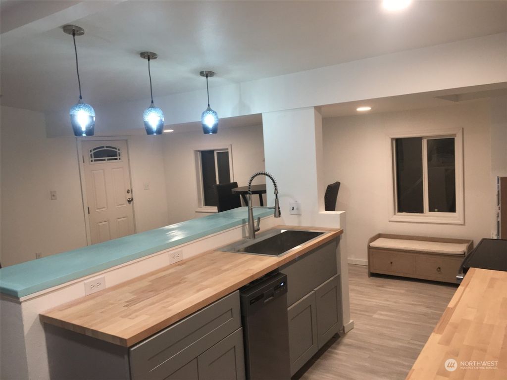 Photo of 3252 S 181st Place #113, SeaTac, WA 98188 (MLS # 2322430)