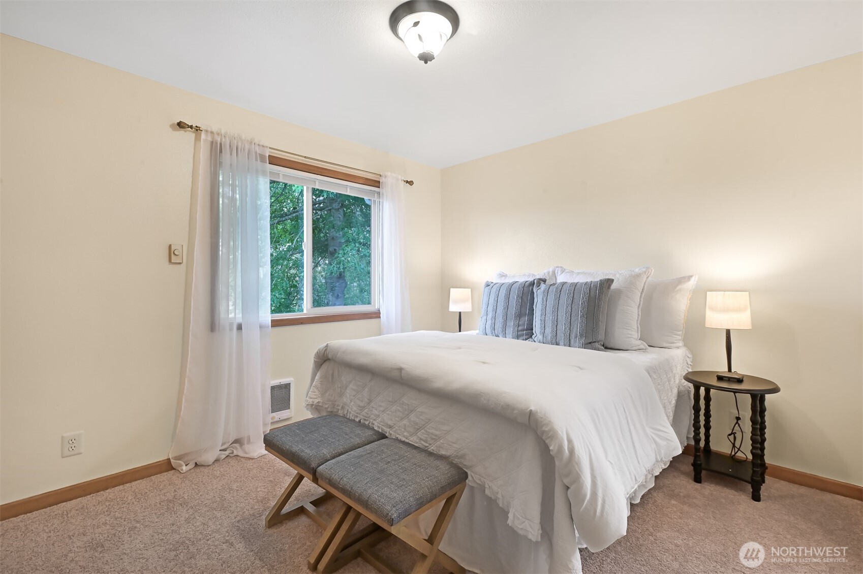 Bellingham, Washington 98226, United States, 3 Bedrooms Bedrooms, ,2 BathroomsBathrooms,Residential,Active,106605