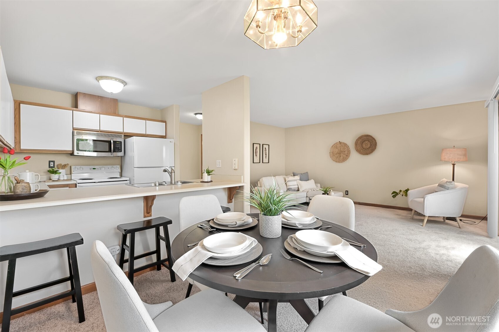 Bellingham, Washington 98226, United States, 3 Bedrooms Bedrooms, ,2 BathroomsBathrooms,Residential,Active,106605