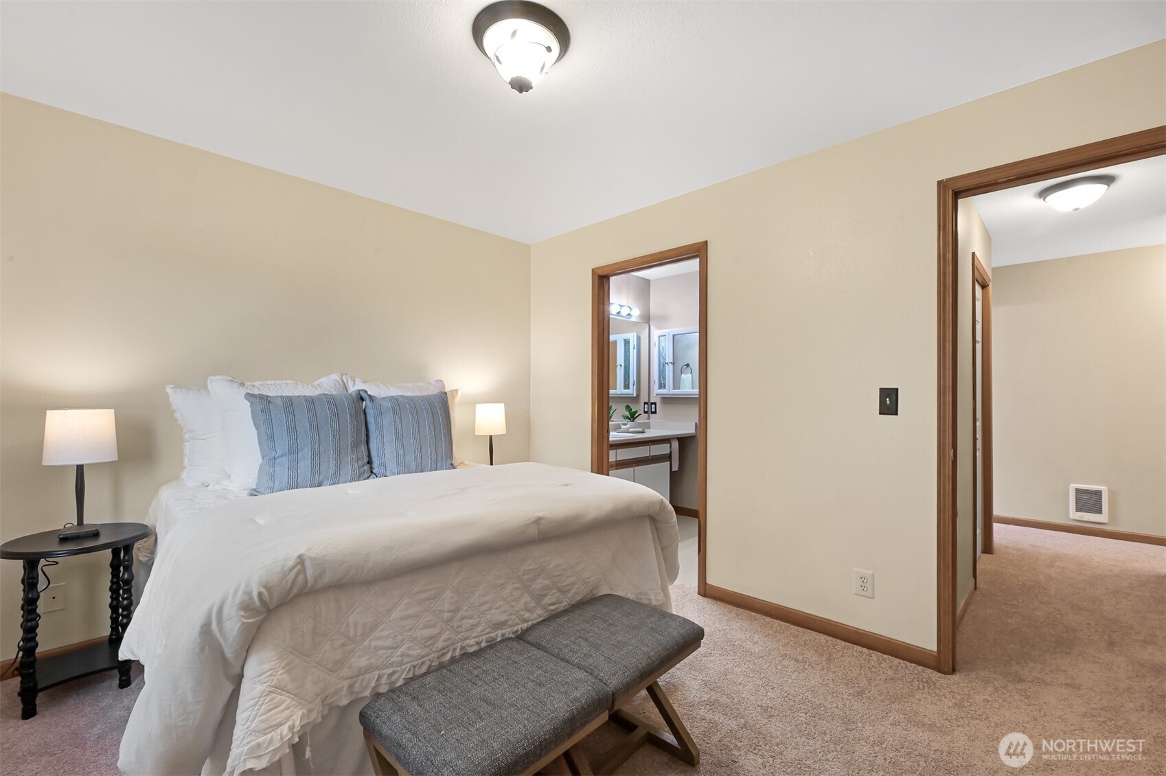 Bellingham, Washington 98226, United States, 3 Bedrooms Bedrooms, ,2 BathroomsBathrooms,Residential,Active,106605