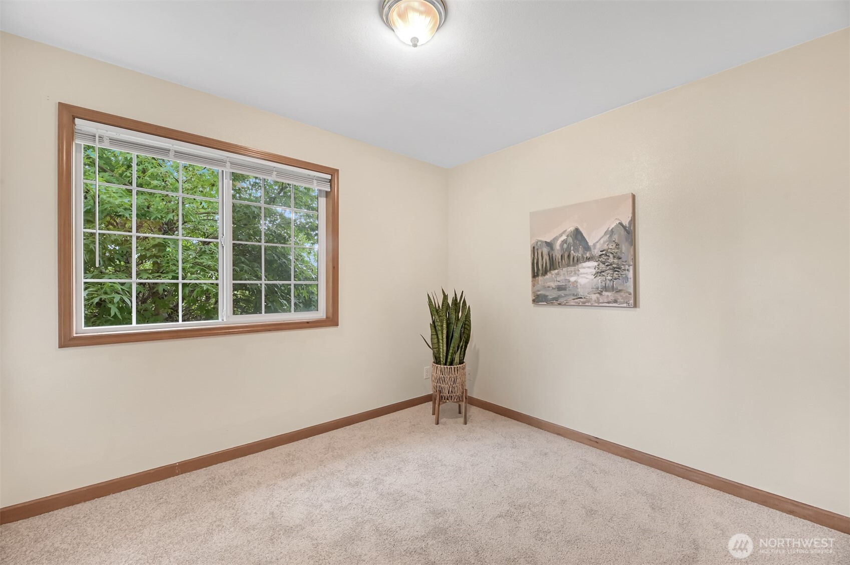 Bellingham, Washington 98226, United States, 3 Bedrooms Bedrooms, ,2 BathroomsBathrooms,Residential,Active,106605