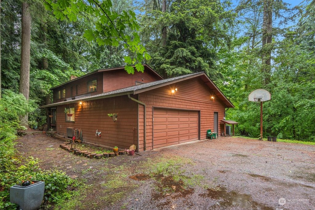 Photo of 19402 161st Avenue NE, Woodinville, WA 98072 (MLS # 2230204)