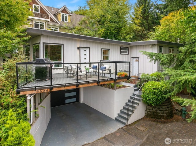 4626 33rd Avenue W, Seattle