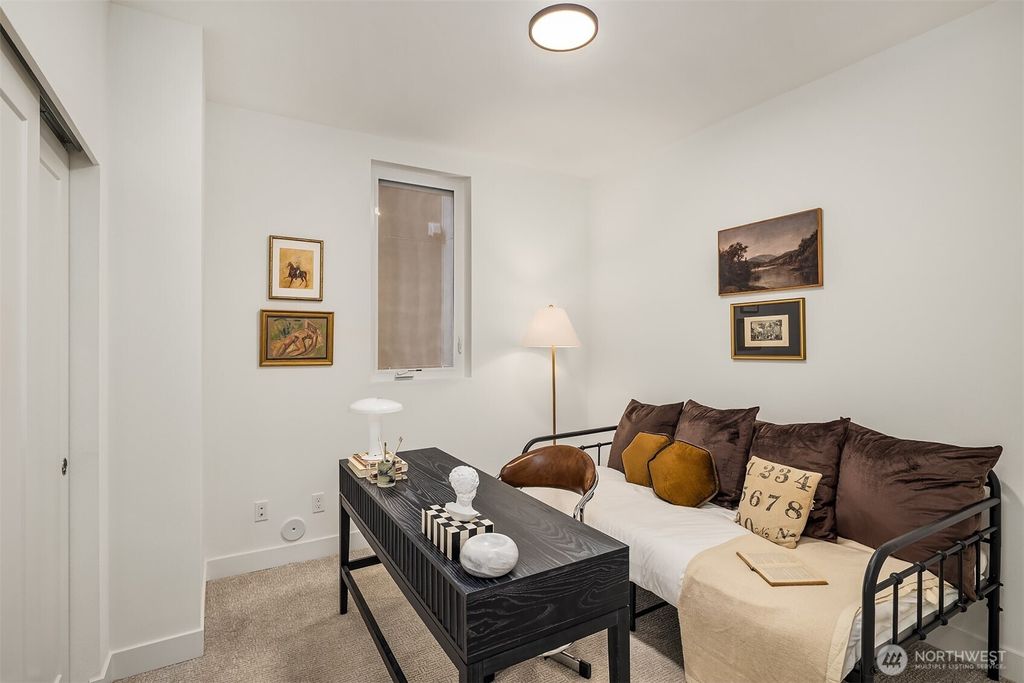 Photo of 1827 14th Avenue #B, Seattle, WA 98122 (MLS # 2473323)