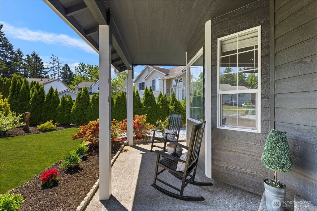 Photo of 15616 40th Avenue E, Tacoma, WA 98446 (MLS # 2527921)