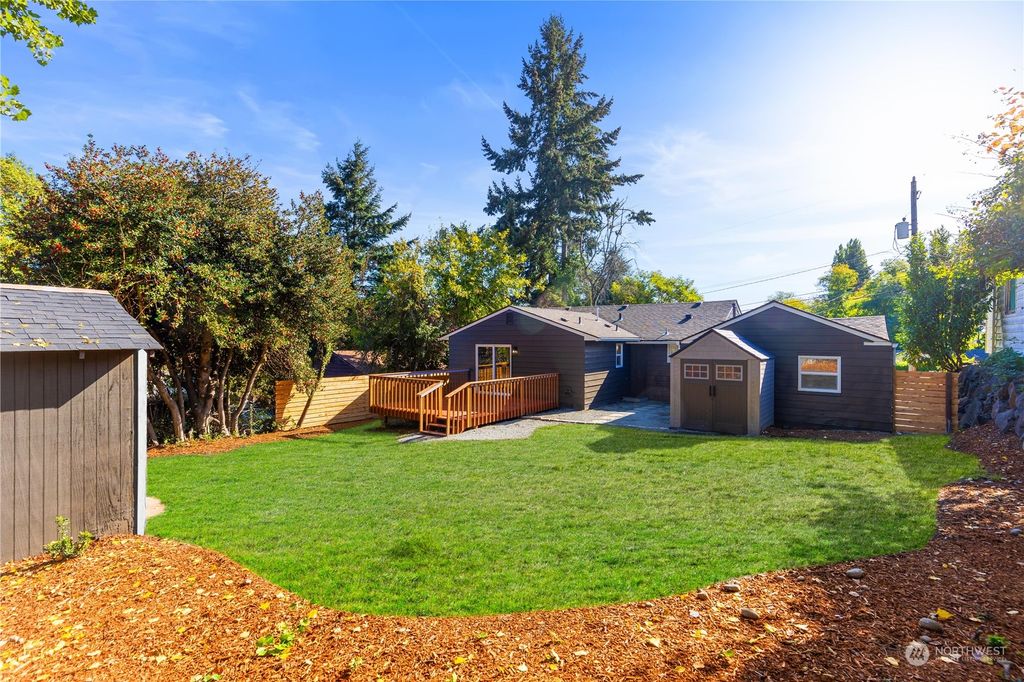 Photo of 812 SW 104TH Street, Seattle, WA 98146 (MLS # 2301856)