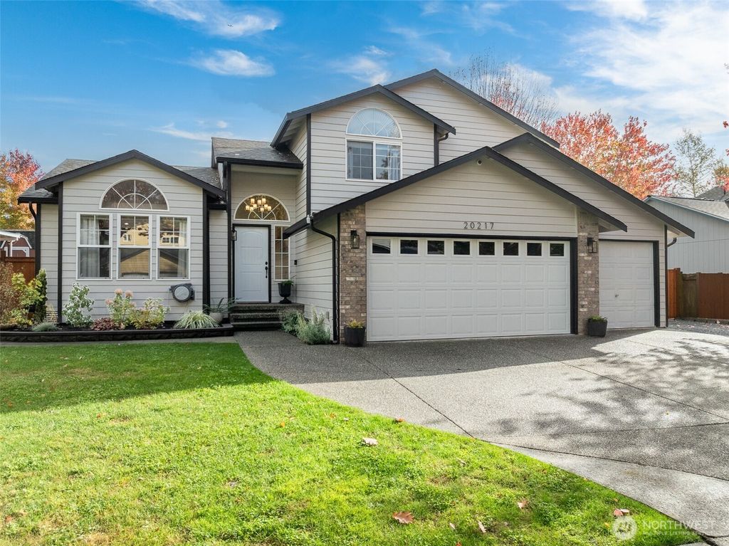 Photo of 20217 45th Drive NE, Arlington, WA 98223 (MLS # 2451267)