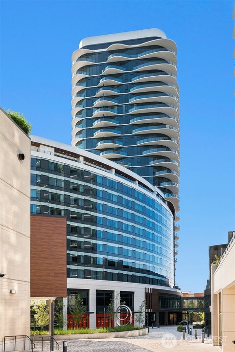 838 Avenue Square NE 1202 Bellevue WA 98004