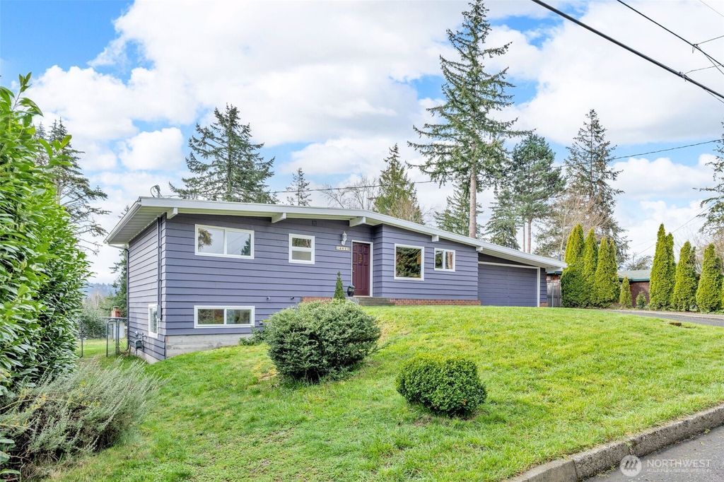 Photo of 16623 SE 9th Street, Bellevue, WA 98008 (MLS # 2335225)