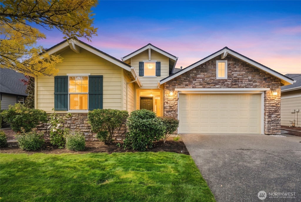Photo of 12423 231st Avenue NE, Redmond, WA 98053 (MLS # 2589355)