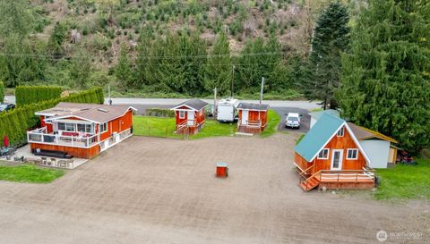 Photo of 24401 S Skagit Hwy Hwy, Sedro Woolley, WA 98284 (MLS # 2506258)