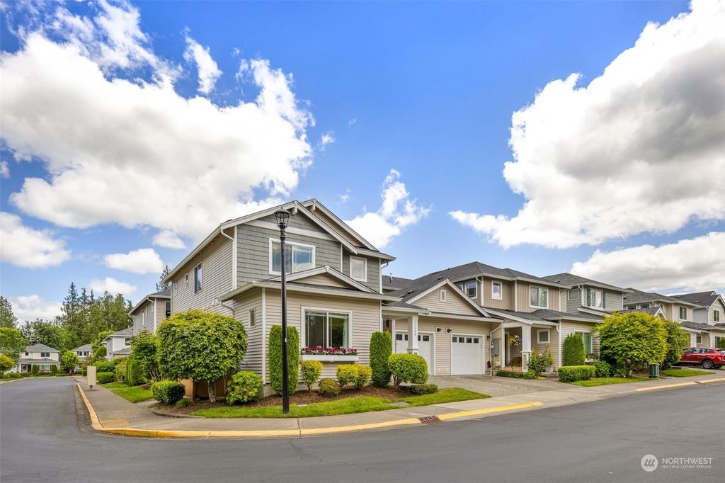 Photo of 11320 240th Terrace NE #90, Redmond, WA 98053 (MLS # 2296934)