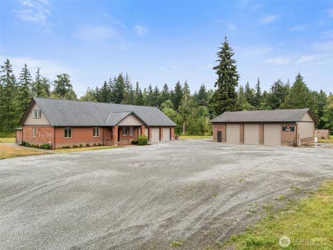 Photo of 30121 41st Avenue E, Graham, WA 98338 (MLS # 2556773)