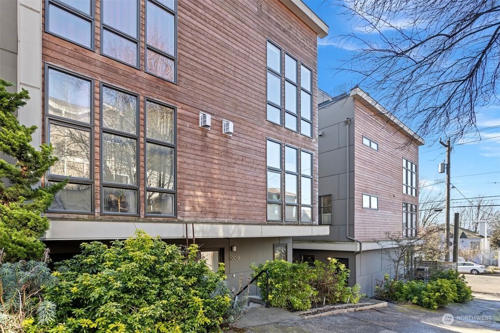Photo of 1209 S Grand Street, Seattle, WA 98144 (MLS # 2328964)
