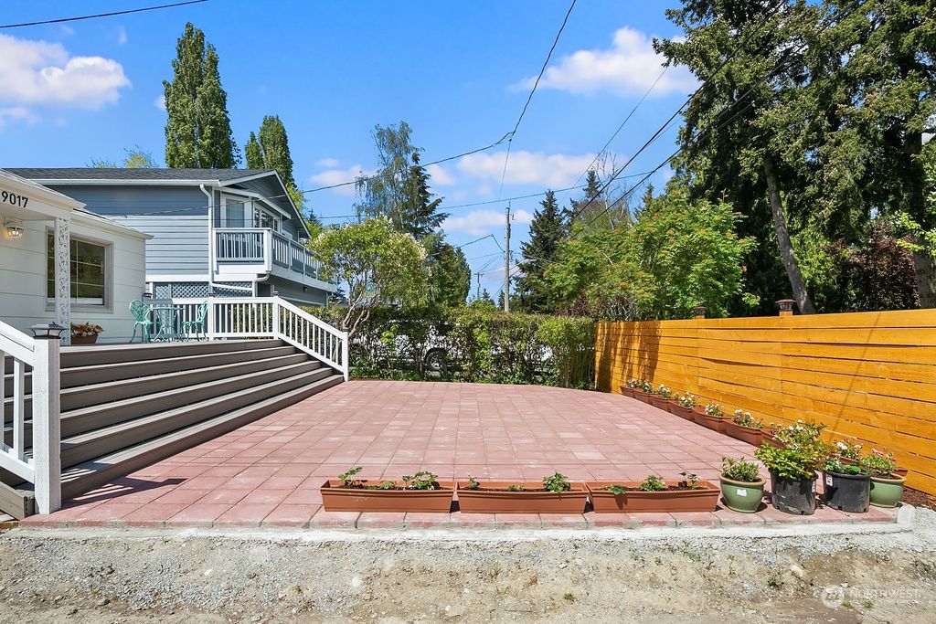 Photo of 9017 4th Avenue NW, Seattle, WA 98117 (MLS # 2318400)