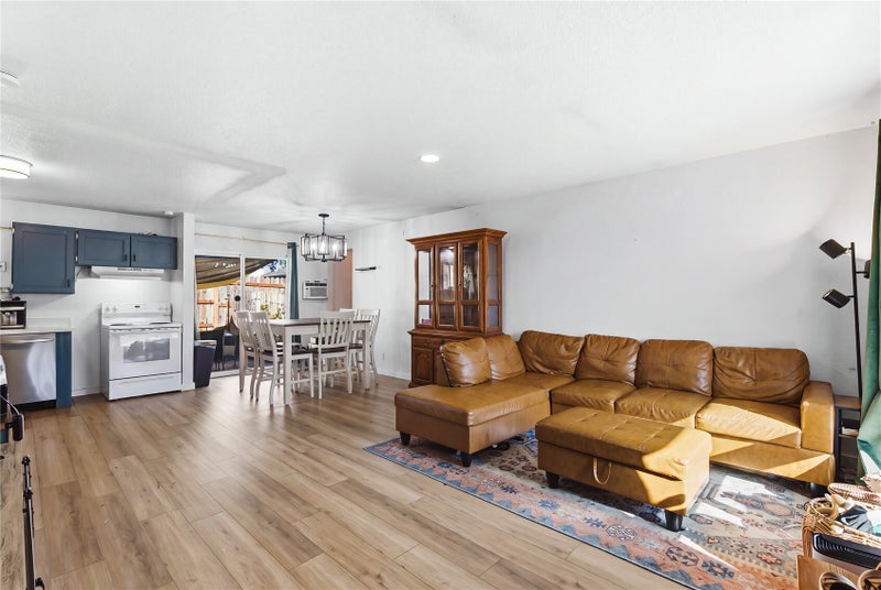 1677 S 51st Street