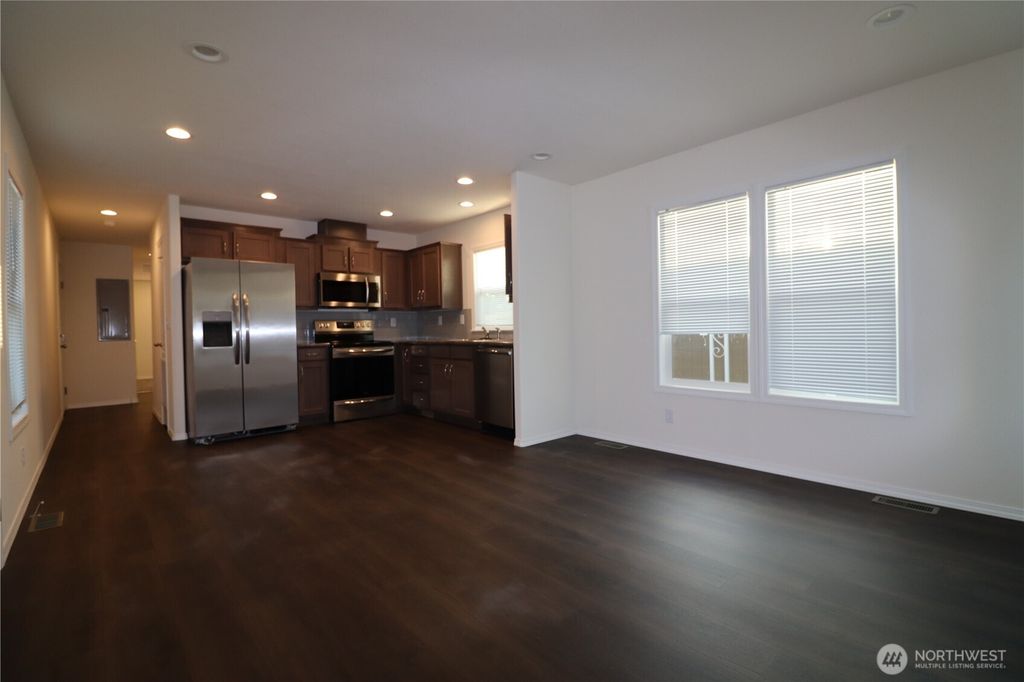 Photo of 3255 S 181st Street #97, SeaTac, WA 98188 (MLS # 2409658)