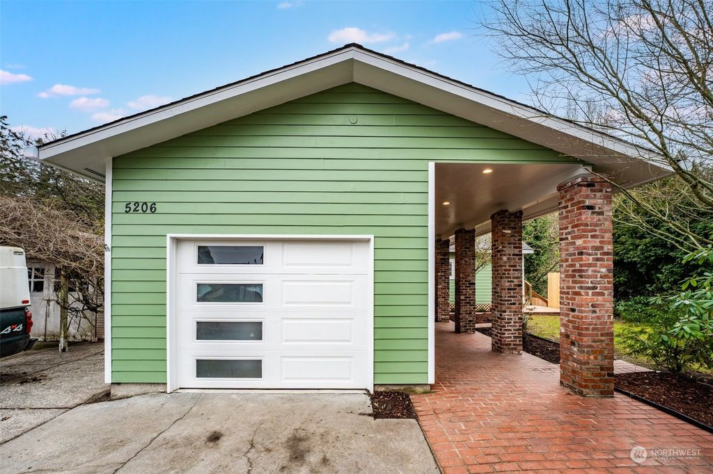 Photo of 5206 35th Avenue SW, Seattle, WA 98126 (MLS # 2323236)
