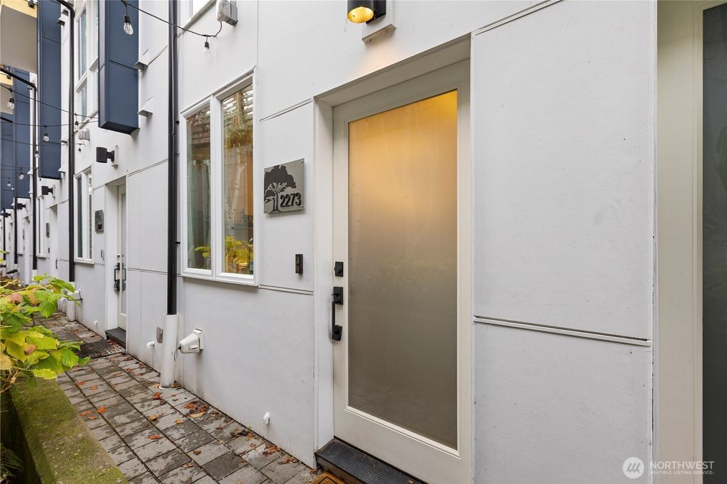 Photo of 2273 14th Avenue W, Seattle, WA 98119 (MLS # 2461323)