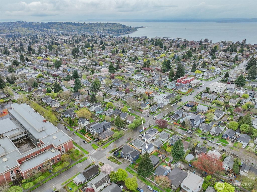 Photo of 2610 NW 80th st St, Seattle, WA 98117 (MLS # 2355777)