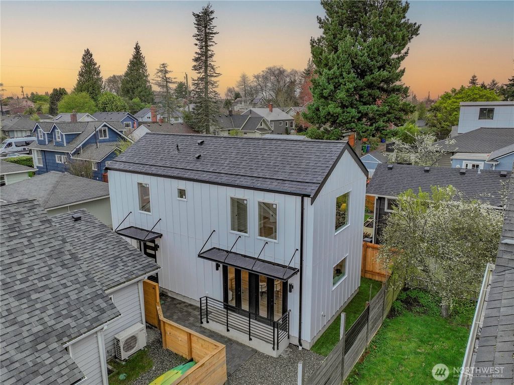 Photo of 2610 NW 80th st St, Seattle, WA 98117 (MLS # 2355777)