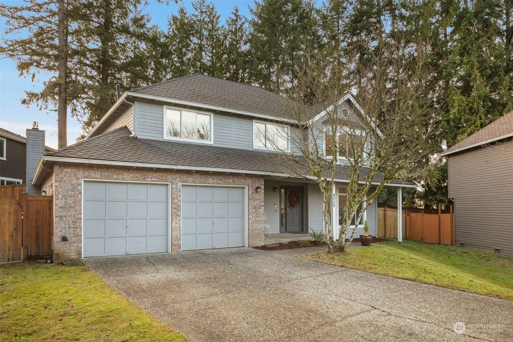 Photo of 4059 238th Place SE, Sammamish, WA 98029 (MLS # 2185046)