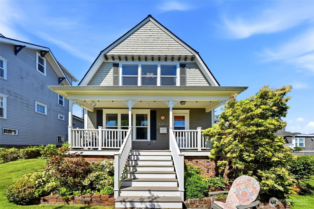 Photo of 3420 Federal Avenue, Everett, WA 98201 (MLS # 2520329)
