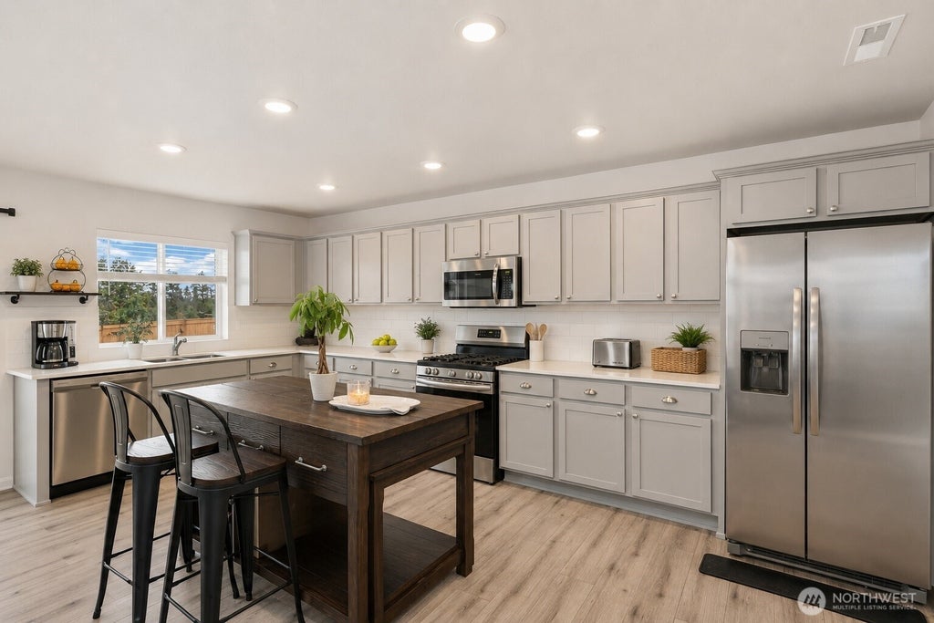 Photo of 13811 197th Street E, Graham, WA 98338 (MLS # 2576394)