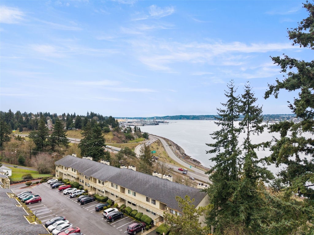 Photo of 1700 W Sunn Fjord Lane #L-110, Bremerton, WA 98312 (MLS # 2596389)
