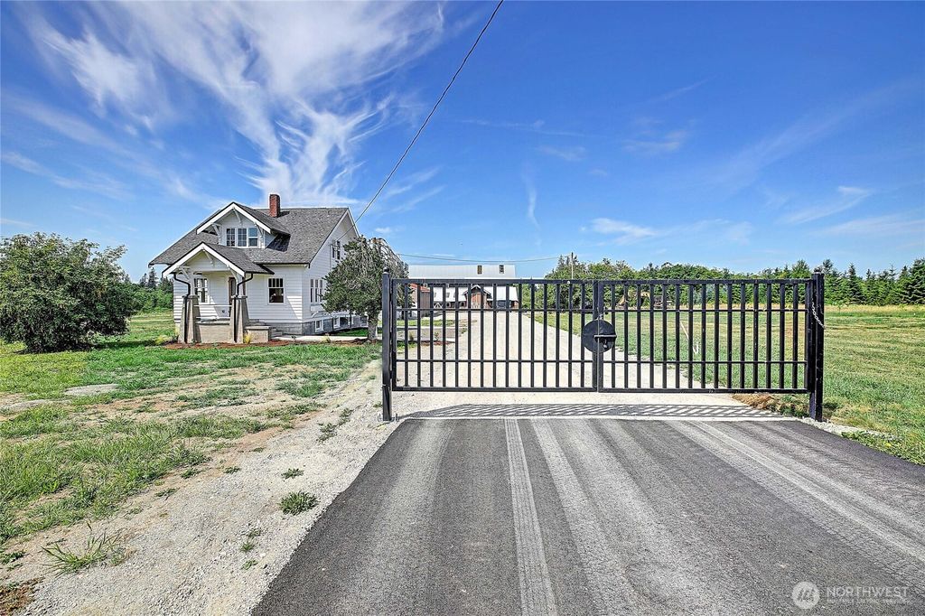 Photo of 27120 36th Avenue NW, Stanwood, WA 98292 (MLS # 2379257)