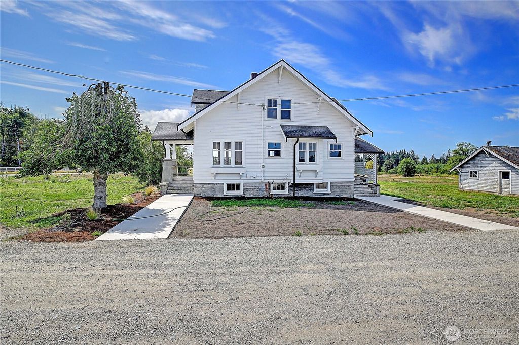 Photo of 27120 36th Avenue NW, Stanwood, WA 98292 (MLS # 2379257)