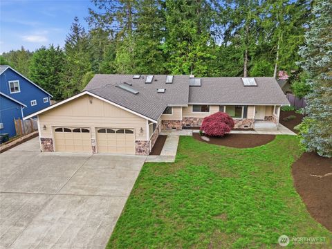 Photo of 707 Wily Street NW, Olympia, WA 98502 (MLS # 2515544)
