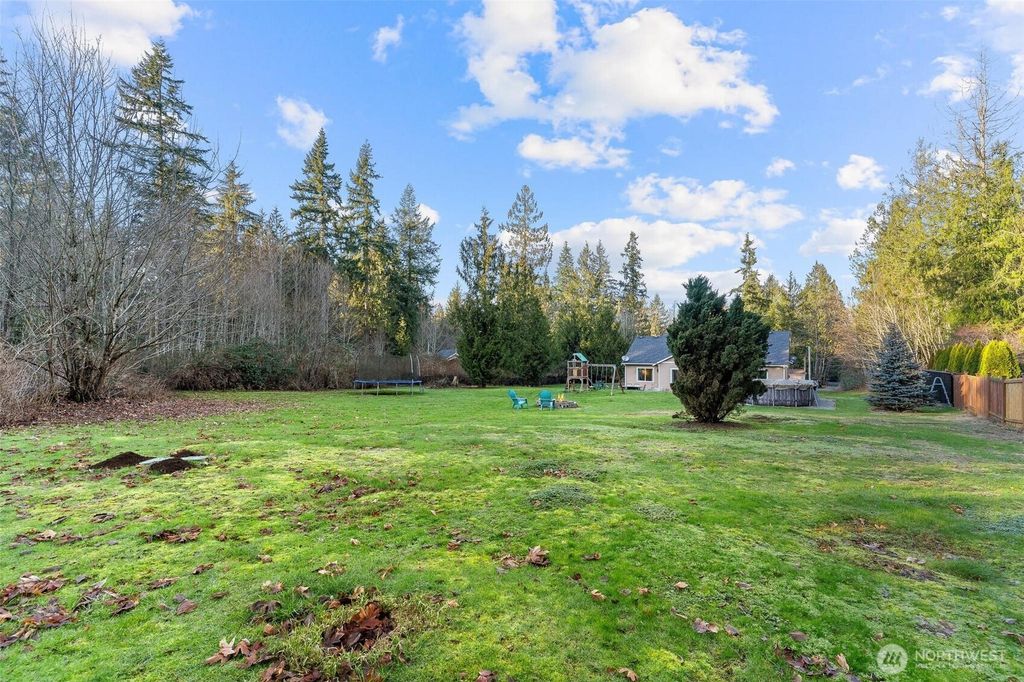 Photo of 4406 140th Street NW, Marysville, WA 98271 (MLS # 2470559)