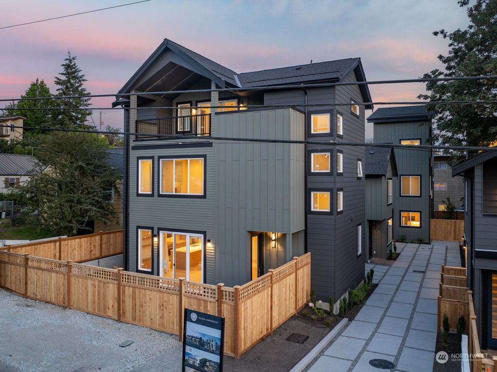 Photo of 115 N 105th Street, Seattle, WA 98133 (MLS # 2314590)