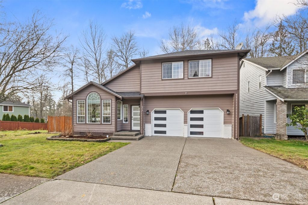 Photo of 3315 Wells Avenue S, Renton, WA 98055 (MLS # 2320123)
