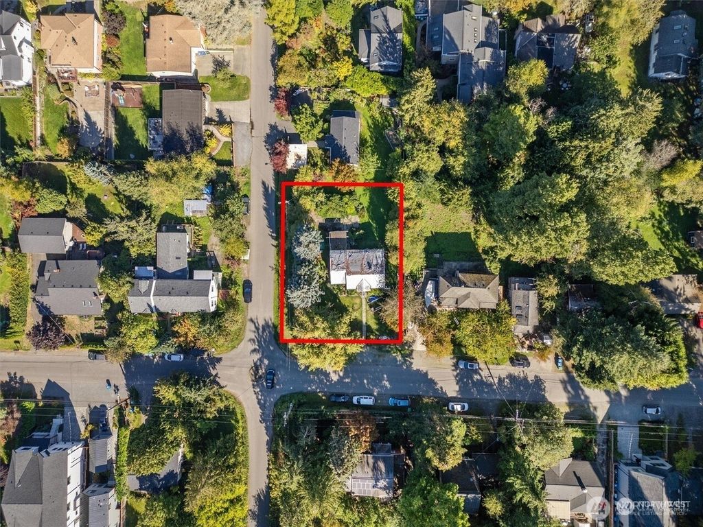 Photo of 2704 NE 92nd Street, Seattle, WA 98115 (MLS # 2381099)