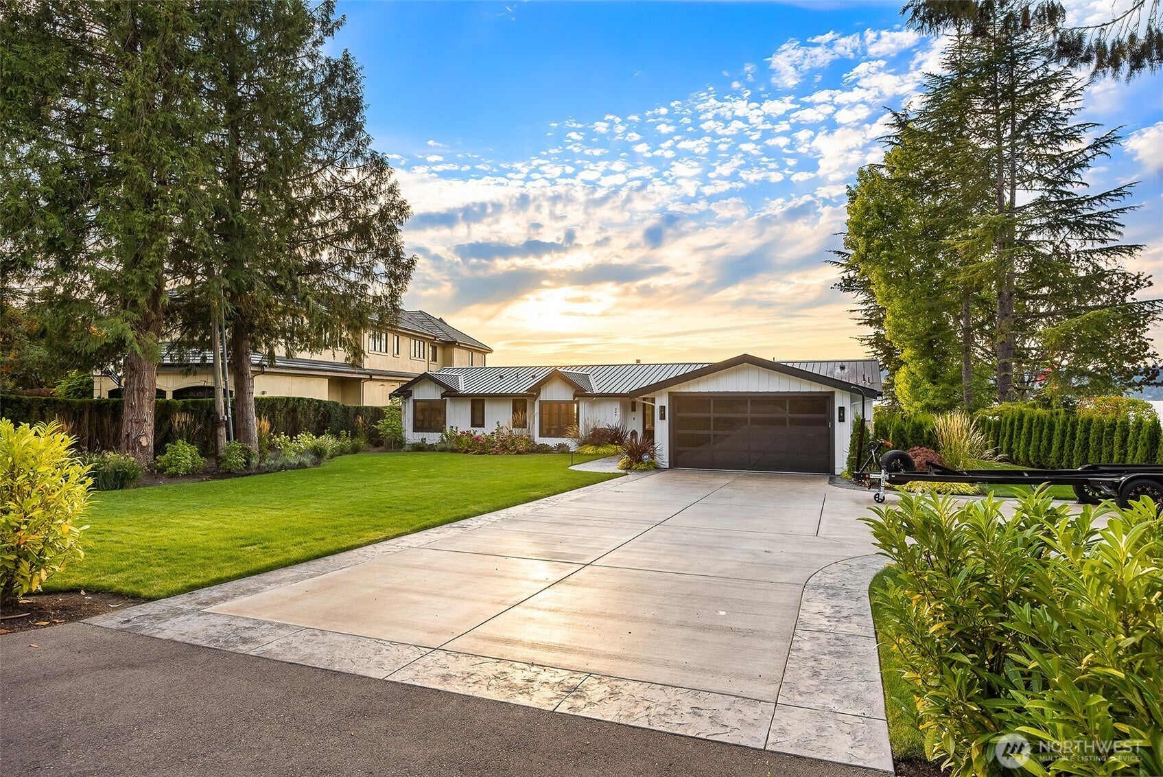 247 E Lake Sammamish Parkway SE