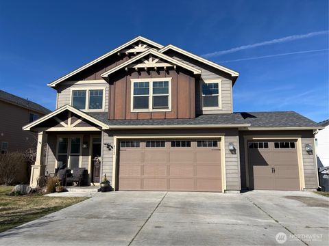 Photo of 4712 Badger Street, Moses Lake, WA 98837 (MLS # 2496099)