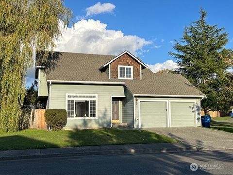 Photo of 942 Presidio Place, Sedro Woolley, WA 98284 (MLS # 2423951)