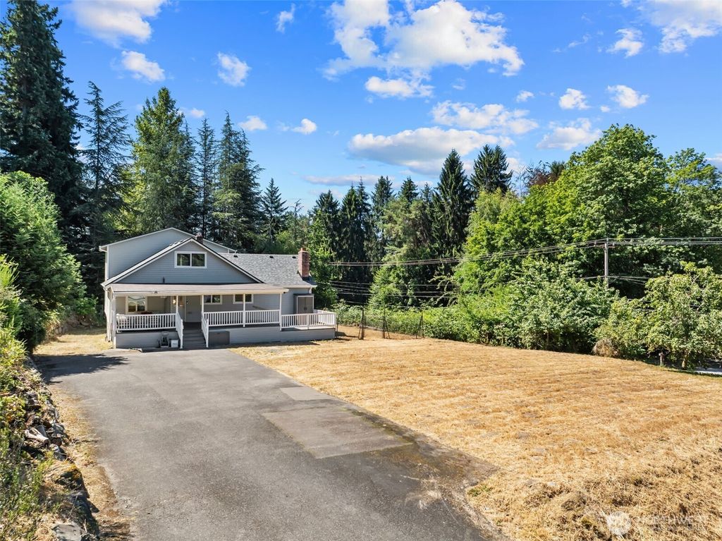 Photo of 13454 Woodinville-Redmond Road NE, Redmond, WA 98052 (MLS # 2409135)
