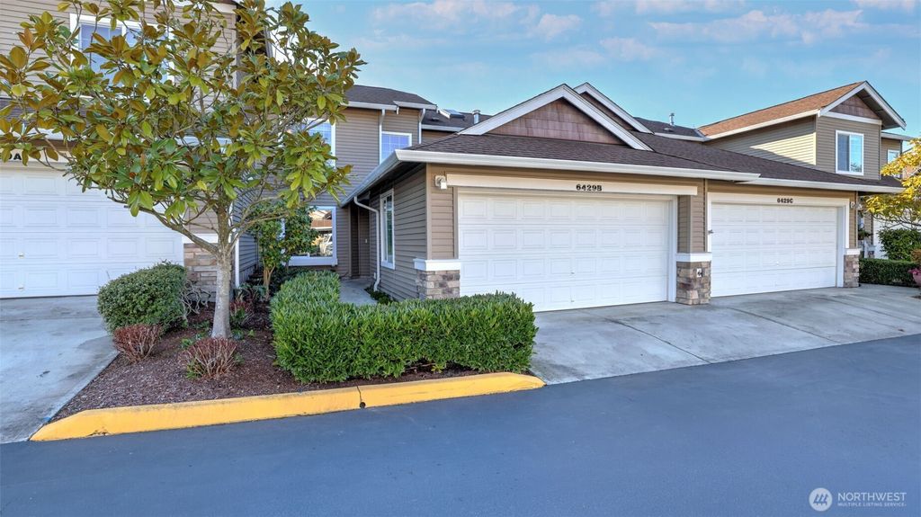 Photo of 6429 Lindsay Avenue SE #2B, Auburn, WA 98092 (MLS # 2488054)